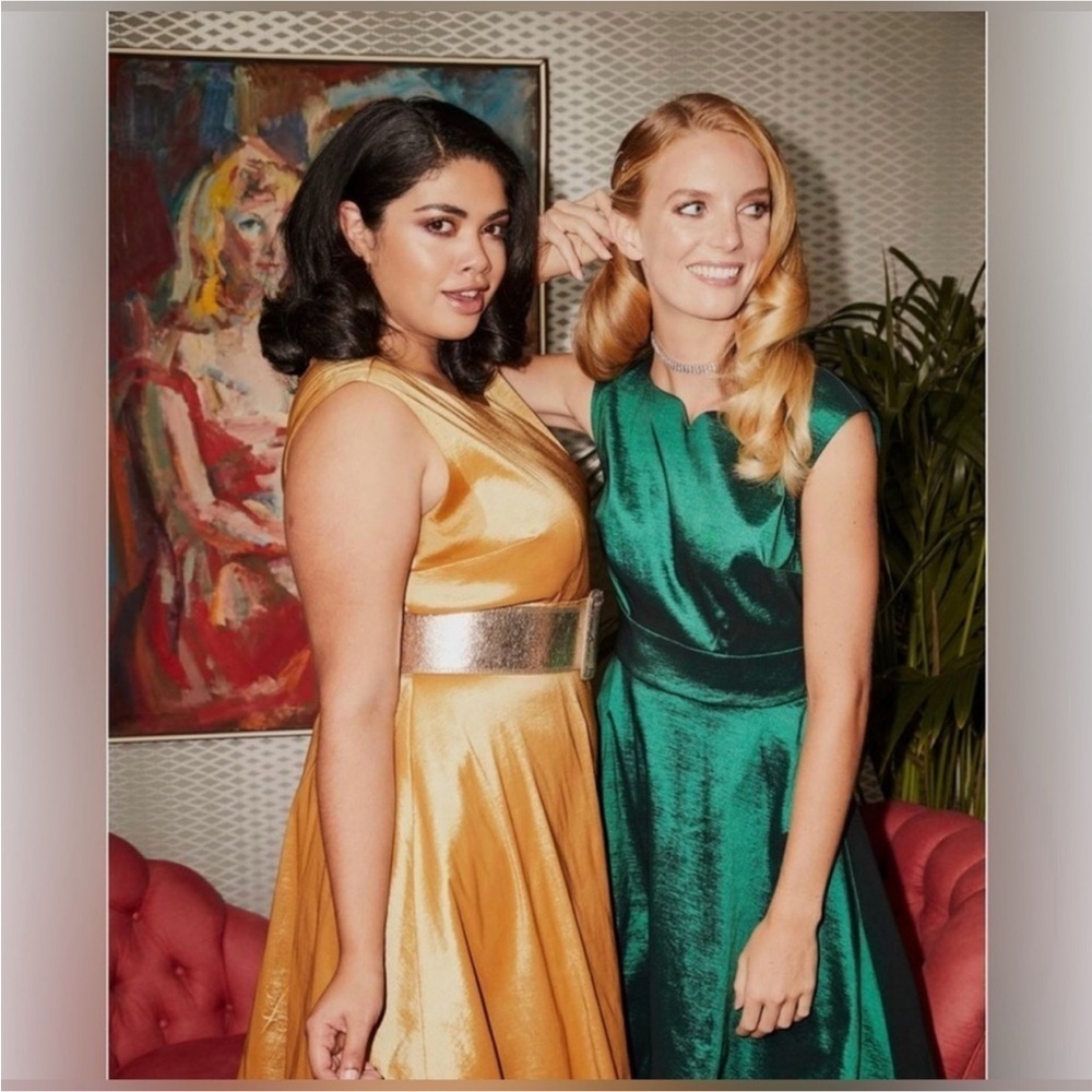 ModCloth Shimmering Emerald Green Sleeveless Fit & Flare Dress - Picture 2 of 9